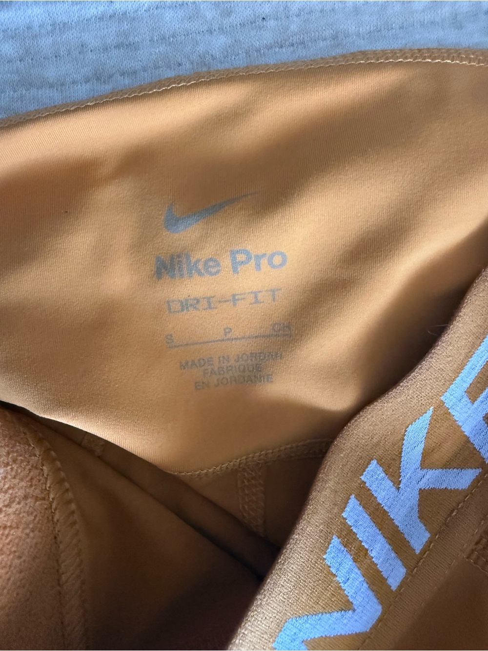 Nike Pro Women's Bike Shorts - Mustard Gold - Picture 4 of 4